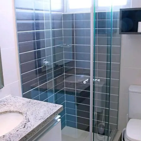 Hotel Meg Klaus Tirana