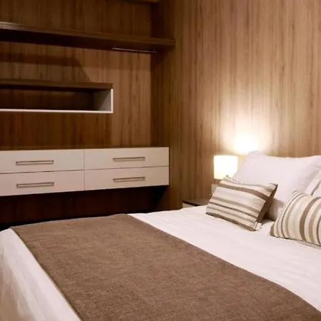 Meg Klaus Hotel Tirana